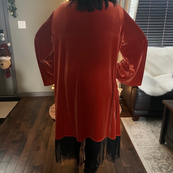 Stunning Burnt Orange Kimono - Picture 4 of 4